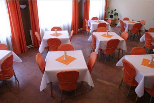 Vadregeny Panzio Bed & Breakfast Естергом Екстериор снимка