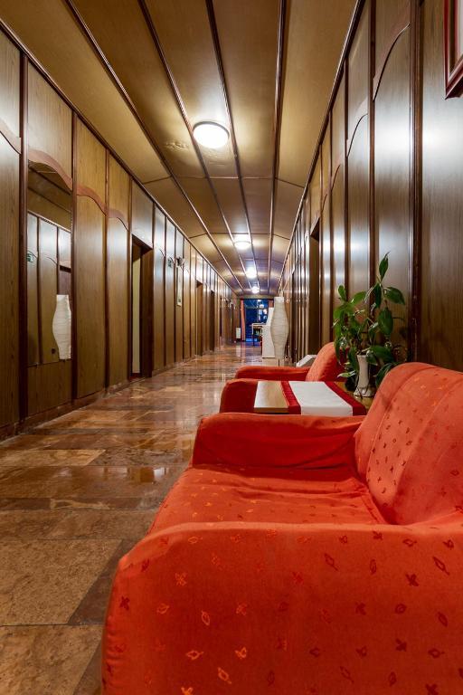 Vadregeny Panzio Bed & Breakfast Естергом Екстериор снимка